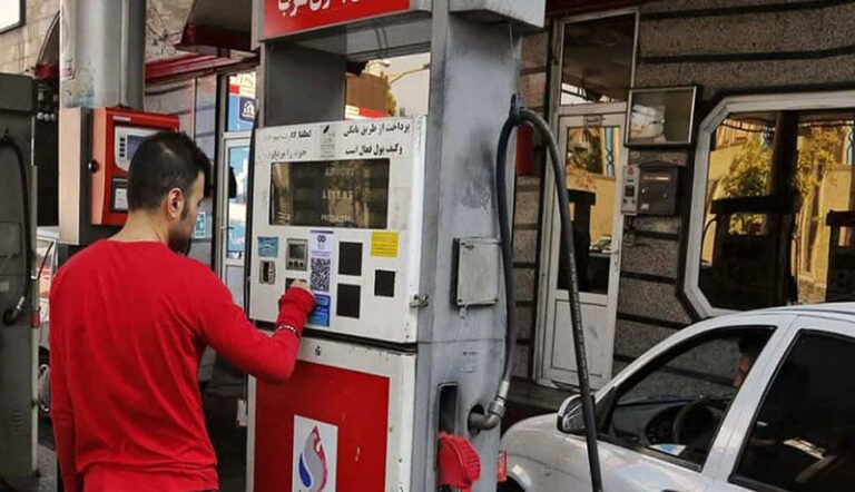 واکنش وزیر کشور به افزایش و چند نرخی شدن قیمت بنزین