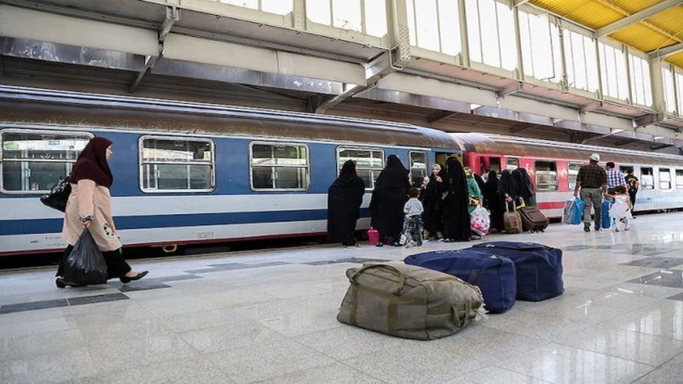 راه‌اندازی قطار ترکیبی تهران- کربلا در هفته‌های آتی