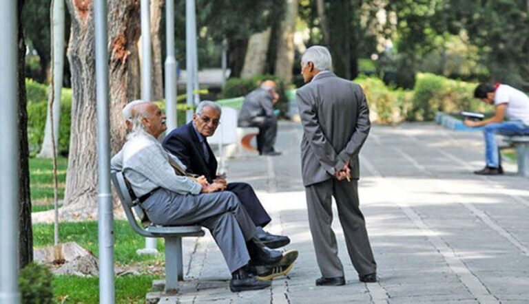 حقوق آبان ماه بازنشستگان واریز شد