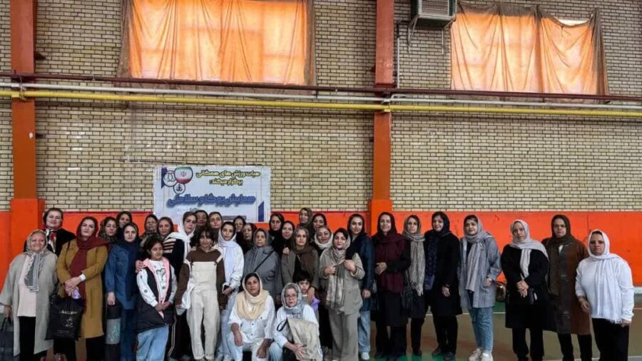 همایش بزرگ یوگای بانوان در مراغه برگزار شد