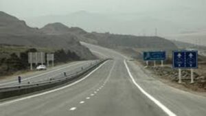 پل روگذر، راه حل ترافیک و خطرات جاده‌ای در عزیز کندی