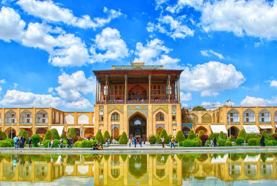 شگفتی‌های کاخ عالی‌قاپو