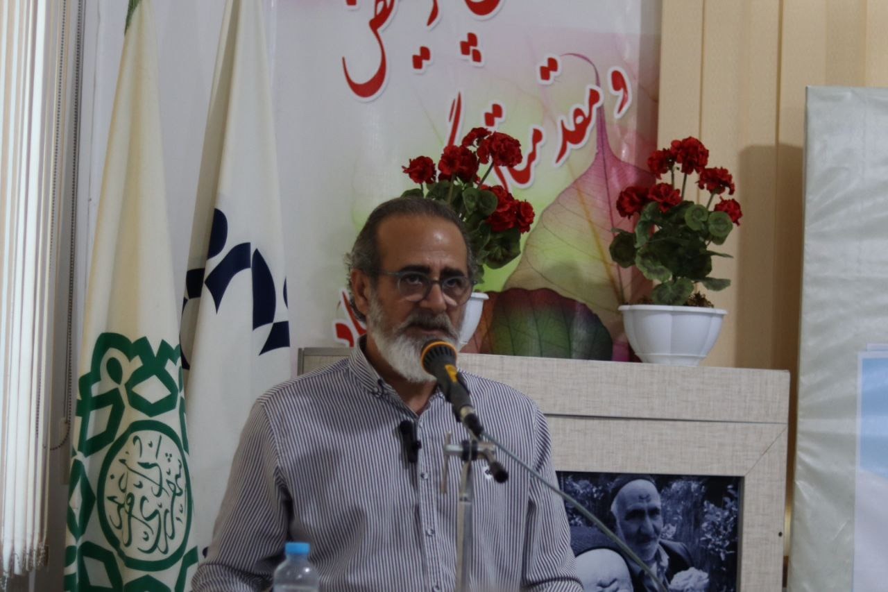 کتاب نمایشنامه مجسمه در مراغه رونمایی شد