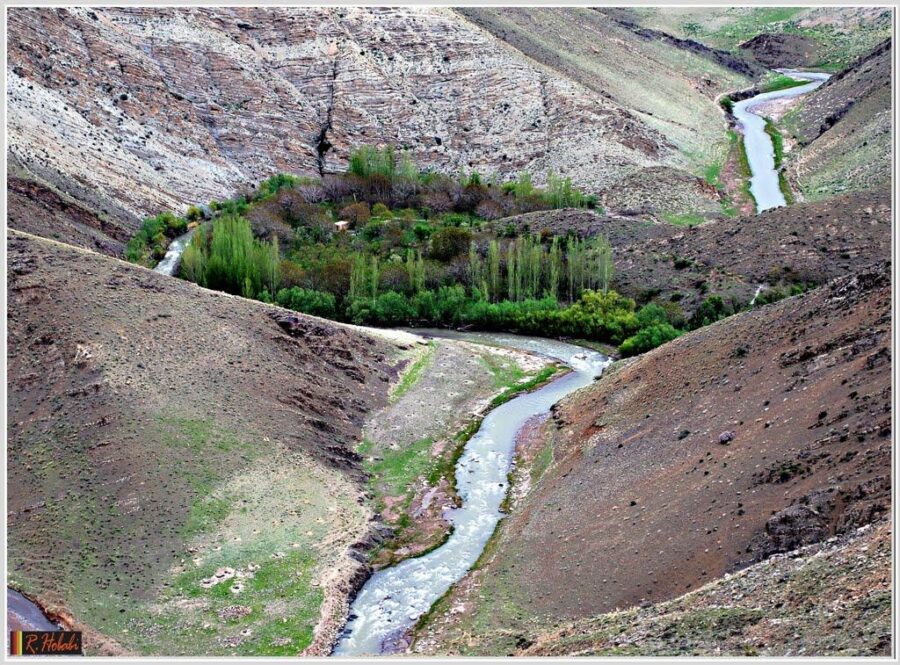 طبیعت‌گردی در مراغه؛ شکوه دره «گشایش» و جادوی تاریخ آفرینش