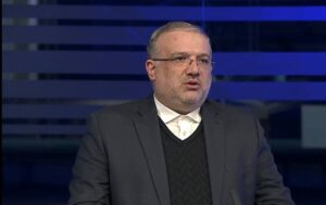 انتقاد دکتر موسوی از ممنوعیت صادرات سیب / کشاورزان نباید متضرر شوند