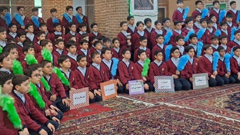 درخشش گروه‌های سرود دانش‌آموزی مراغه در جشنواره ملی رضوی