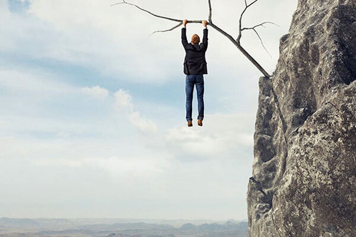 رشد فردی در بحران؛ تاب‌آوری و مقابله با ضربه‌های روانی