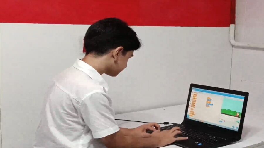 درخشش دانش‌آموز مراغه‌ای در چین؛ نقره جهانی برای متین جودی