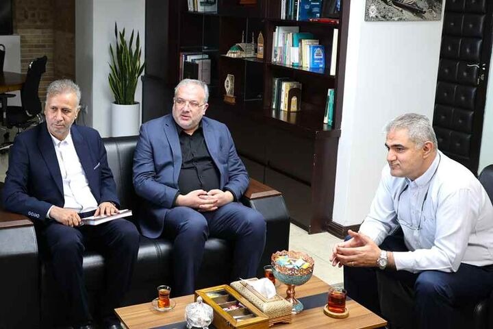 تسریع در تعیین تکلیف پروژه‌های مسکن مهر مراغه و عجب‌شیر