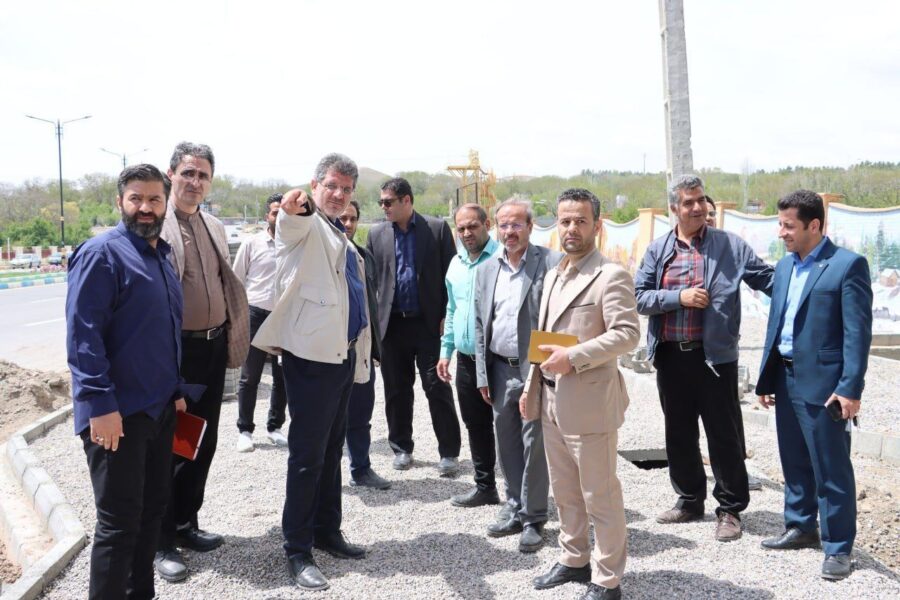 بررسی و پیگیری روند اجرای پروژه‌های مسیر سلامت، بلوار باغستان و پل دخیل مراغه