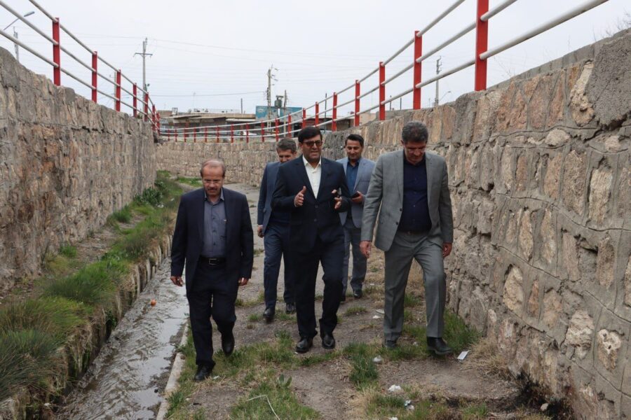 بازدید مسئولان شهری مراغه از وضعیت کانال انزاب و بررسی اقدامات بهسازی