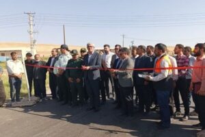 روکش و آسفالت ۸ کیلومتر از جاده‌های روستایی مراغه در هفته دولت