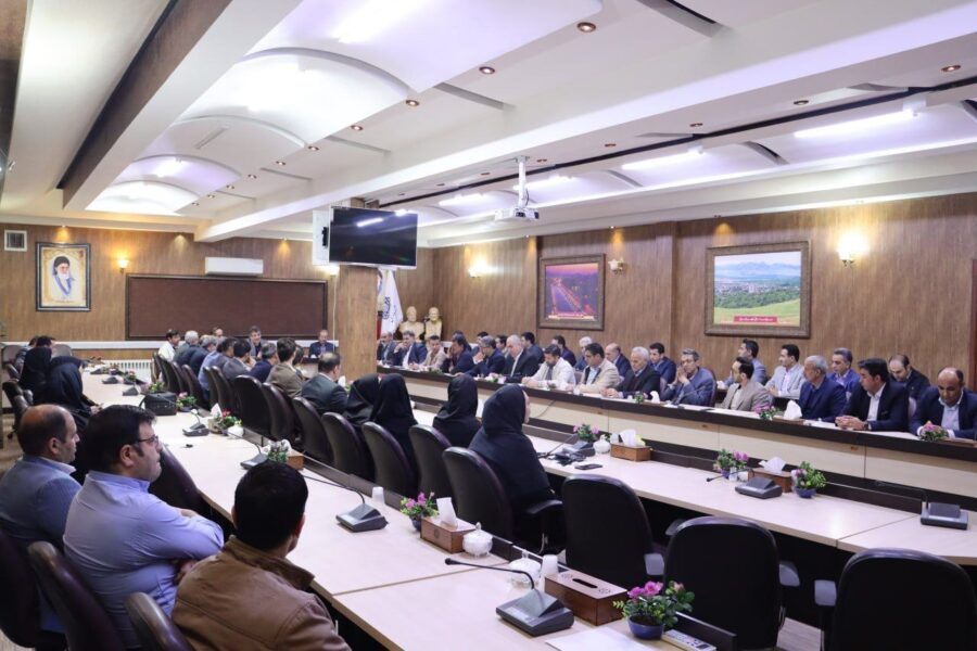 اولین جلسه شورای اداری شهرداری مراغه و معرفی معاون عمرانی