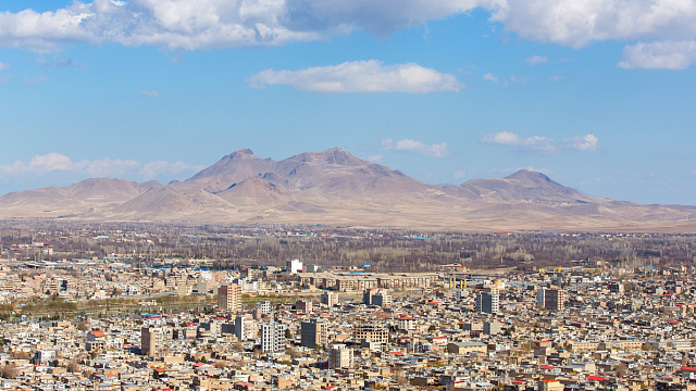 شتاب ایران در تکمیل پروژه‌های شرقی برای تبدیل شدن به قلب ترانزیت منطقه