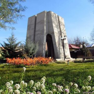 توسعه و احیای فضای سبز مجموعه تاریخی اوحدیه در مراغه