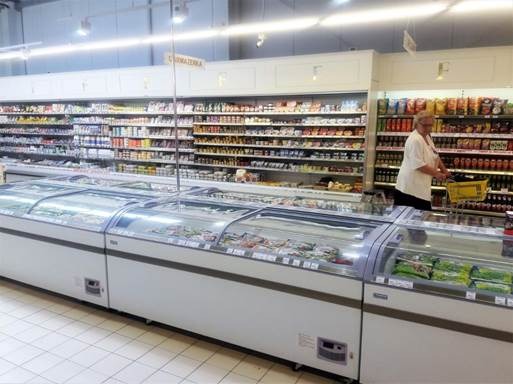 فریزر بستنی؛ ویترینی جذاب برای نمایش و نگهداری بهینه محصولات منجمد