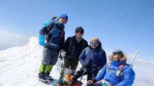 صعود موفقیت‌آمیز کوهنوردان مراغه‌ای به آرارات