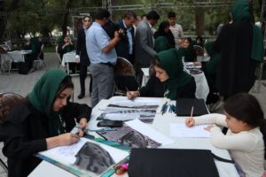 بازدید رئیس و اعضای شورای اسلامی مراغه از اولین جشنواره هنری هفته دفاع مقدس