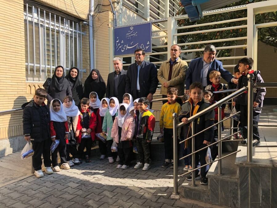 آموزش فرهنگ و حقوق شهروندی باید از کودکی آغاز شود