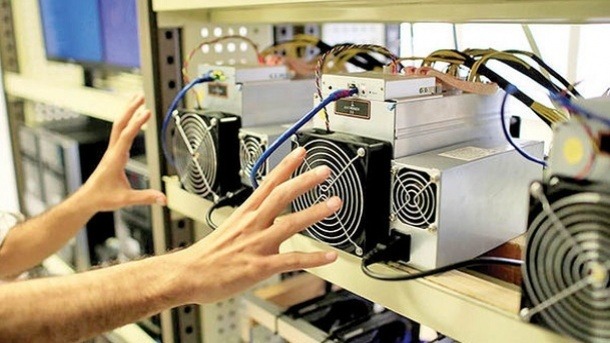 با گزارش ماینرهای غیرمجاز، ۲۰۰ میلیون تومان پاداش بگیرید