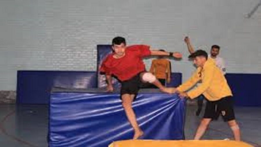 مسابقات قهرمانی پارکور استان در مراغه برگزار شد