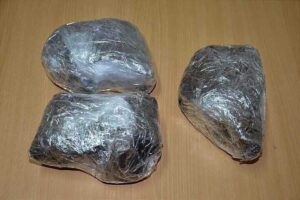 عملیات پلیس مراغه؛ کشف نزدیک به یک کیلوگرم تریاک