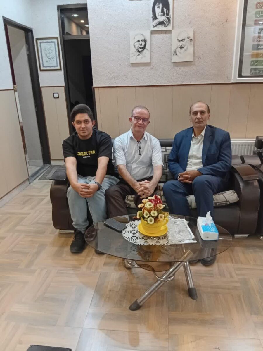 بازدید رئیس فرهنگ و ارشاد مراغه از آموزشگاه موسیقی چنگ