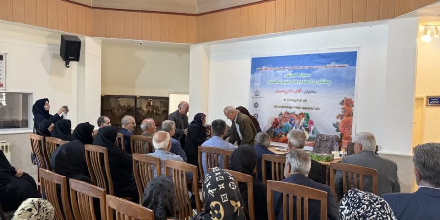 برگزاری برنامه محله‌محور هفته سالمند در فرهنگسرای ولی‌عصر مراغه