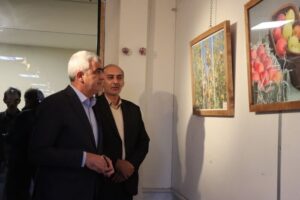 افتتاح نمایشگاه عکس و نقاشی با محوریت سیب در مراغه