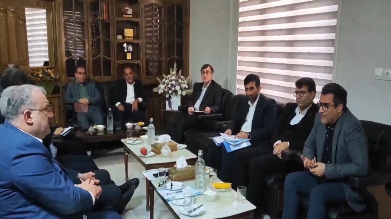 ارتقای شبکه و زیرساخت‌های پستی در مراغه