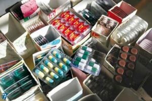 کشف قرص‌ها و مواد خوراکی غیرمجاز در مراغه