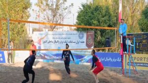 شروع رقابت‌های لیگ برتر والیبال ساحلی در مراغه
