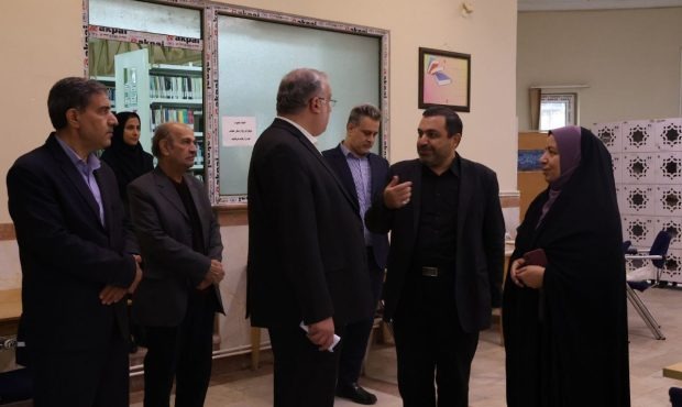 دکتر موسوی به طور سرزده از اداره کتابخانه‌های مراغه بازدید کرد