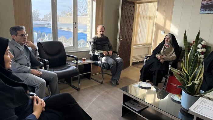 همت بانوی مراغه‌ای برای ساخت پایگاه سلامت با اهدای زمین