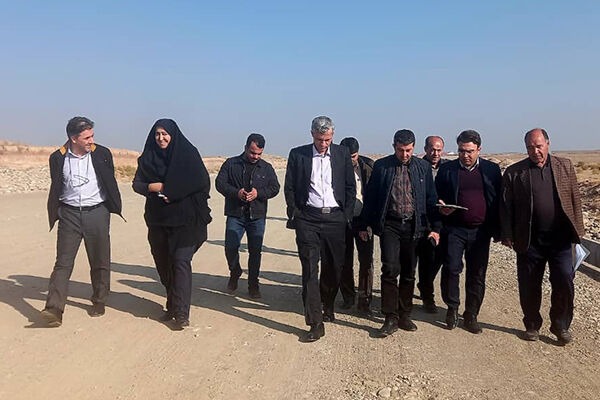 بازدید مدیرکل املاک سازمان ملی زمین و مسکن از اراضی و پروژه‌های مراغه