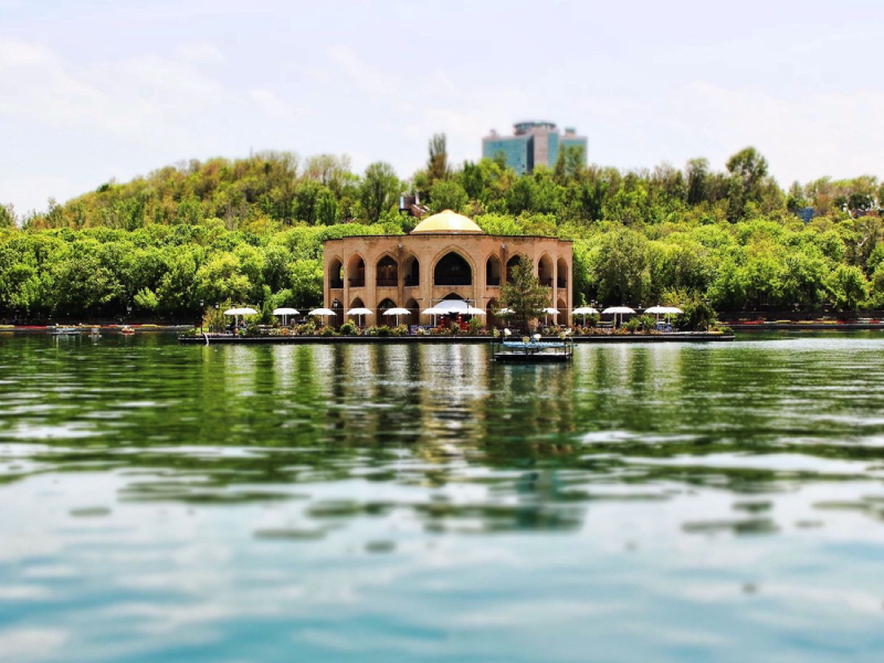 کدام هتل های تبریز محبوب ترند؟ (بررسی نظرات مسافران)