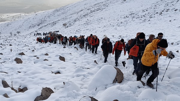 کوهپیمایی استانی روز جهانی کوهستان در مراغه برگزار شد