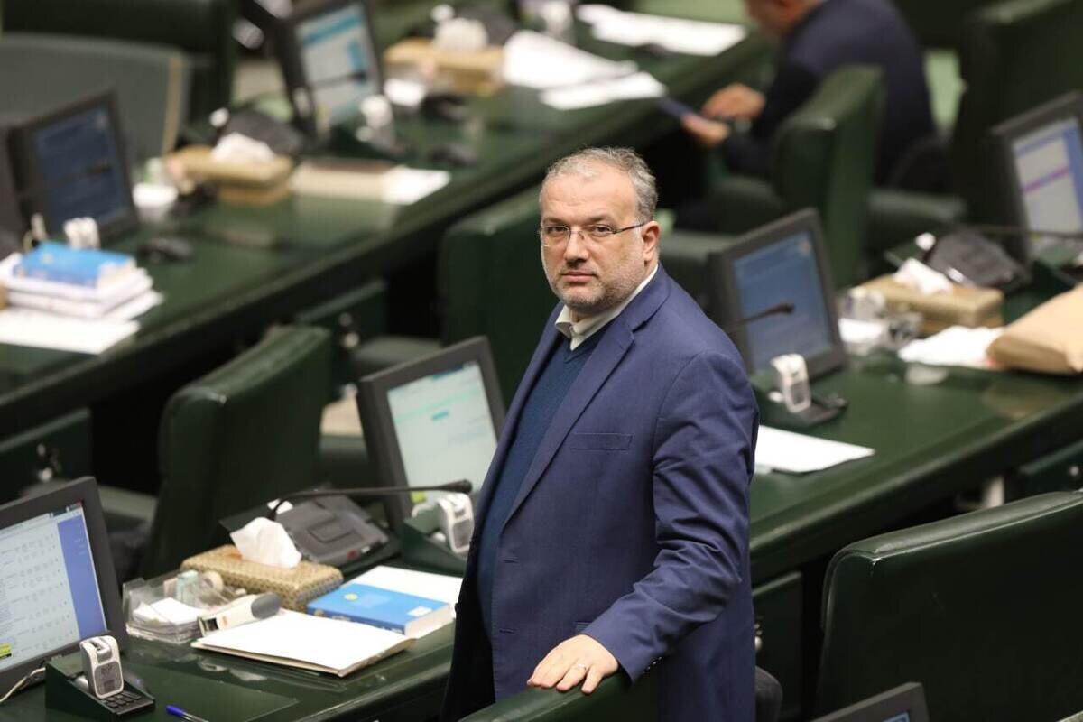 آیا استیضاح وزرا راه‌حل است؟ تردیدها درباره کارآمدی این اقدام در شرایط فعلی