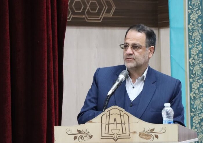 پخت نان سبوسدار در محله جهانشهرِ سالمِ مراغه آغاز شد