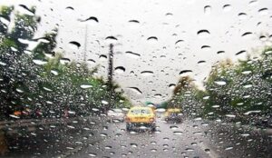 هشدار هواشناسی نسبت به بارش‌های سیل‌آسا در کشور؛ رگبار و رعدوبرق در ۲۰ استان تا پنجشنبه