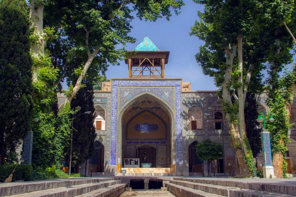 مدرسهٔ چهار باغ