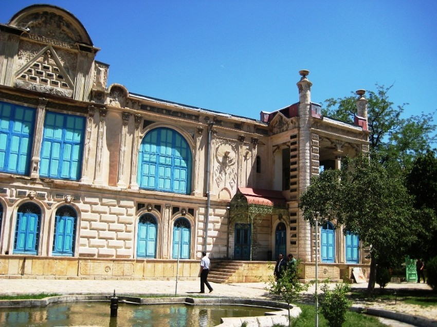 کاخ سردار ماکو؛ شکوه معماری قاجاری در دل آذربایجان غربی