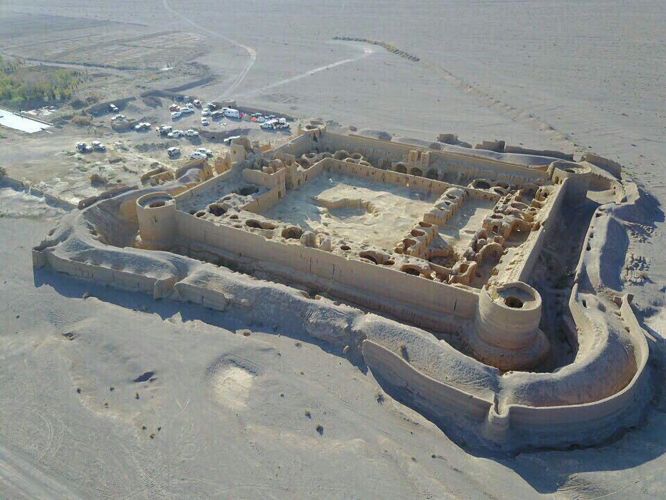 ابوزیدآباد؛ مقصدی متفاوت برای عاشقان معماری کویری