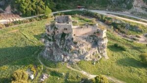 قلعه مسیلحه؛ دژی سنگی بر فراز تاریخ لبنان