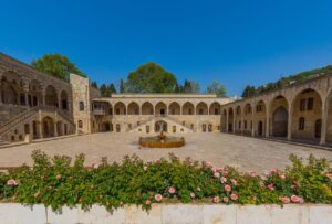 کاخ بیت الدین؛ شاهکار معماری و تاریخ لبنان