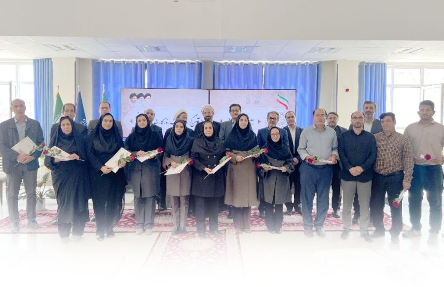 تجلیل از کارمندان نمونه دانشگاه مراغه