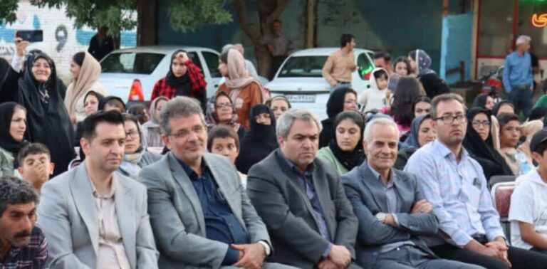 شهردار در جمع اهالی پهرآباد حاضر شد